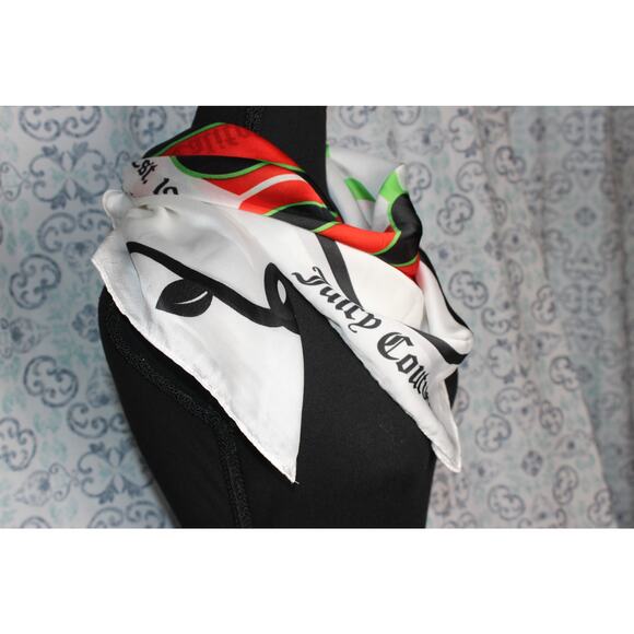 Juicy Couture Polyester Scarve Wrap NWT - Picture 5 of 5